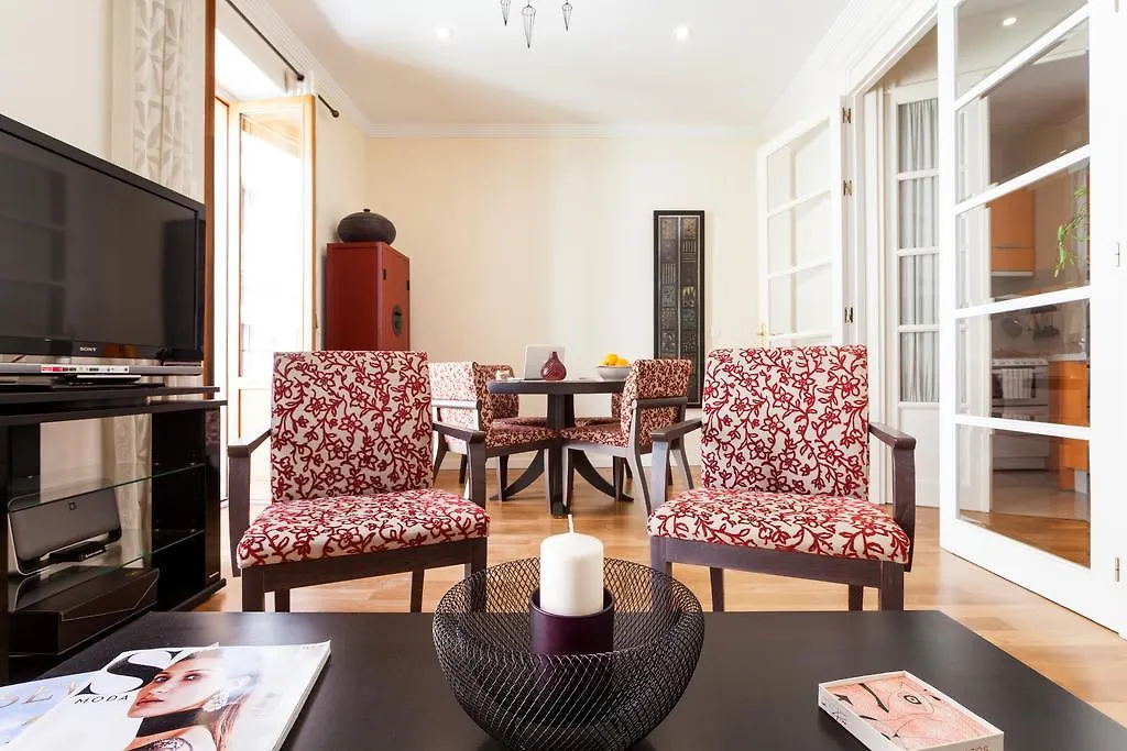 City Rooftop Paradise - Space Maison Apartments إشبيلية