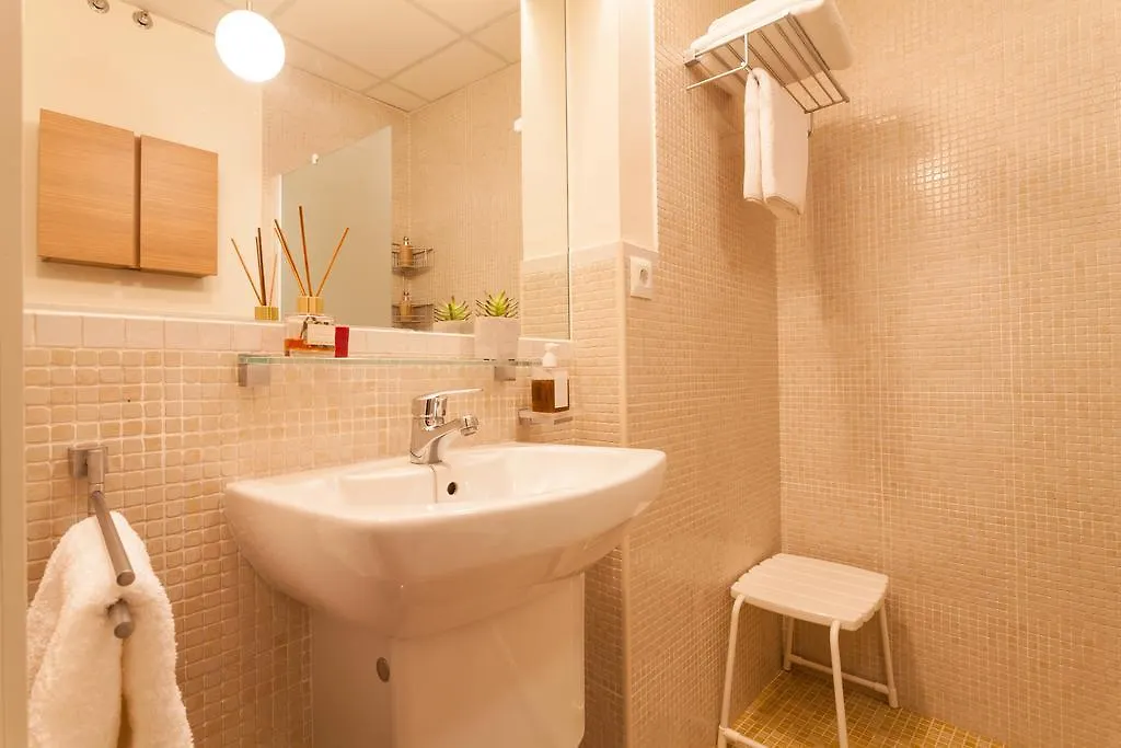 City Rooftop Paradise - Space Maison Apartments إشبيلية