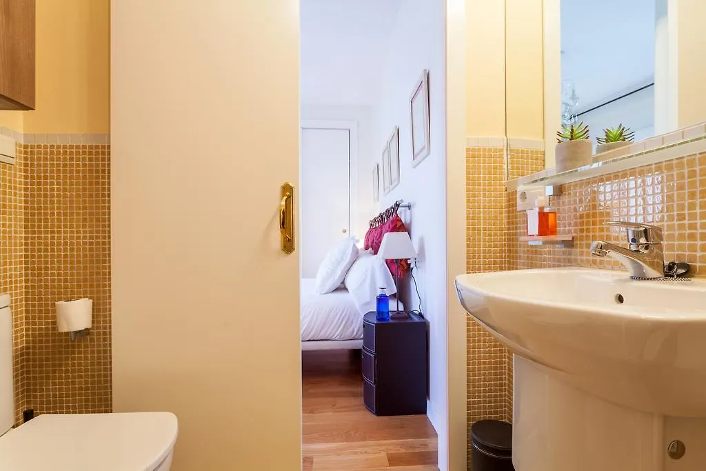 City Rooftop Paradise - Space Maison Apartments إشبيلية